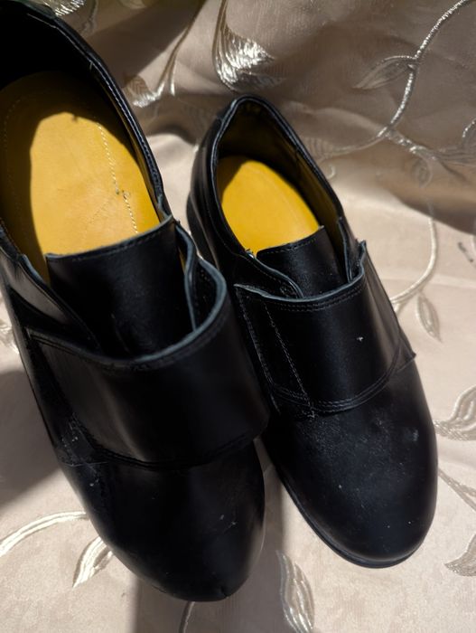 Ортопедичні туфлі та зимові ботинки вироблені на замовлення