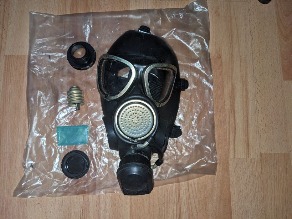 Противогаз пмк-2