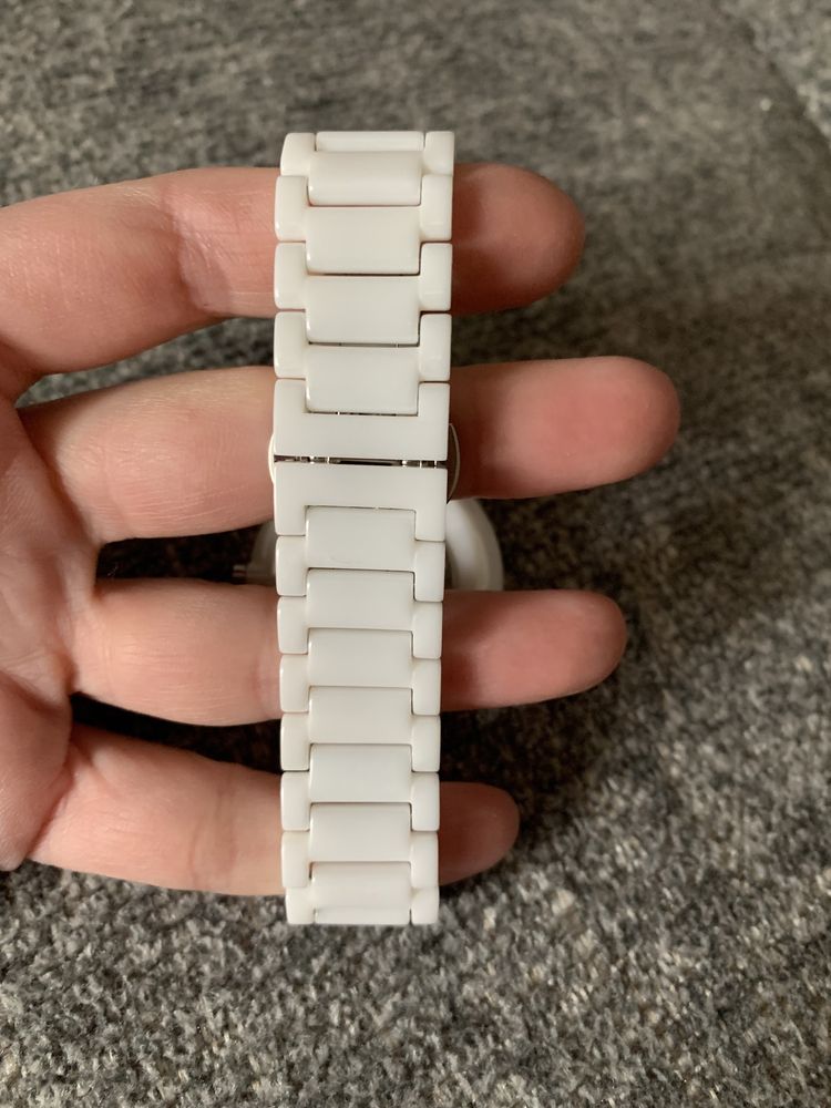 Керамические часы Rado