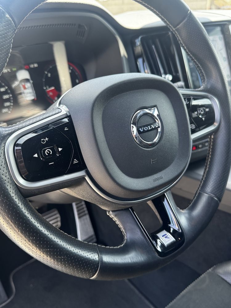 Volvo xc 60 D4 Rdesign