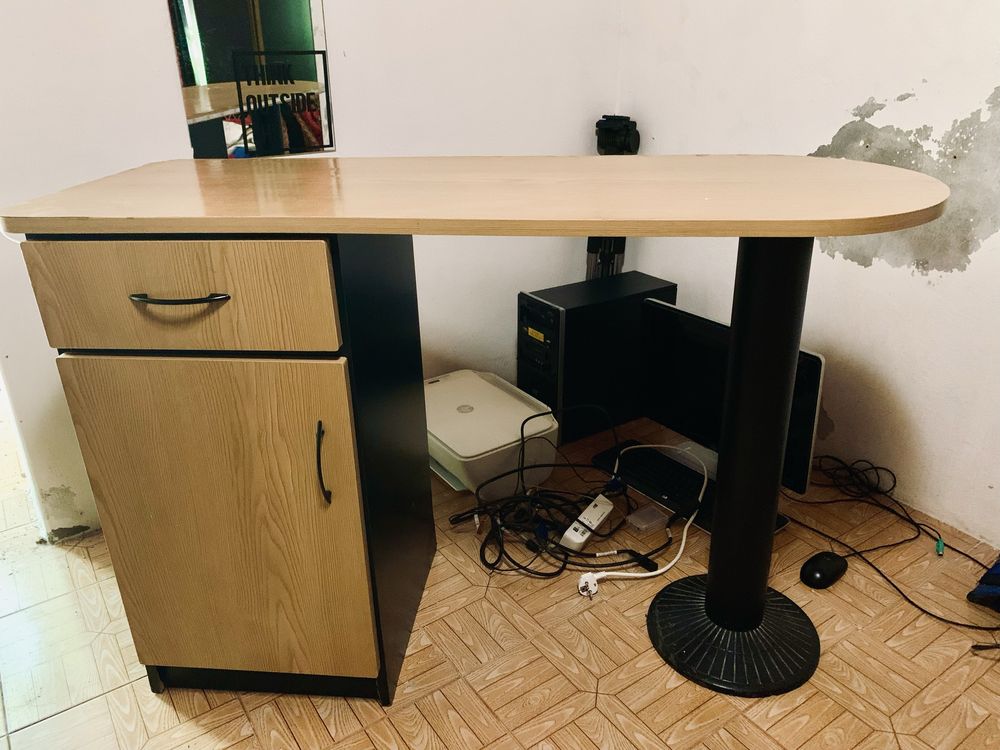 Secretária de escritorio