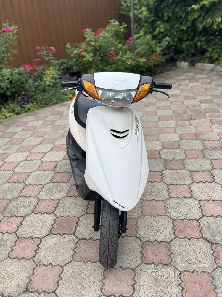 Продам інжекторний скутер Yamaha jog sa36