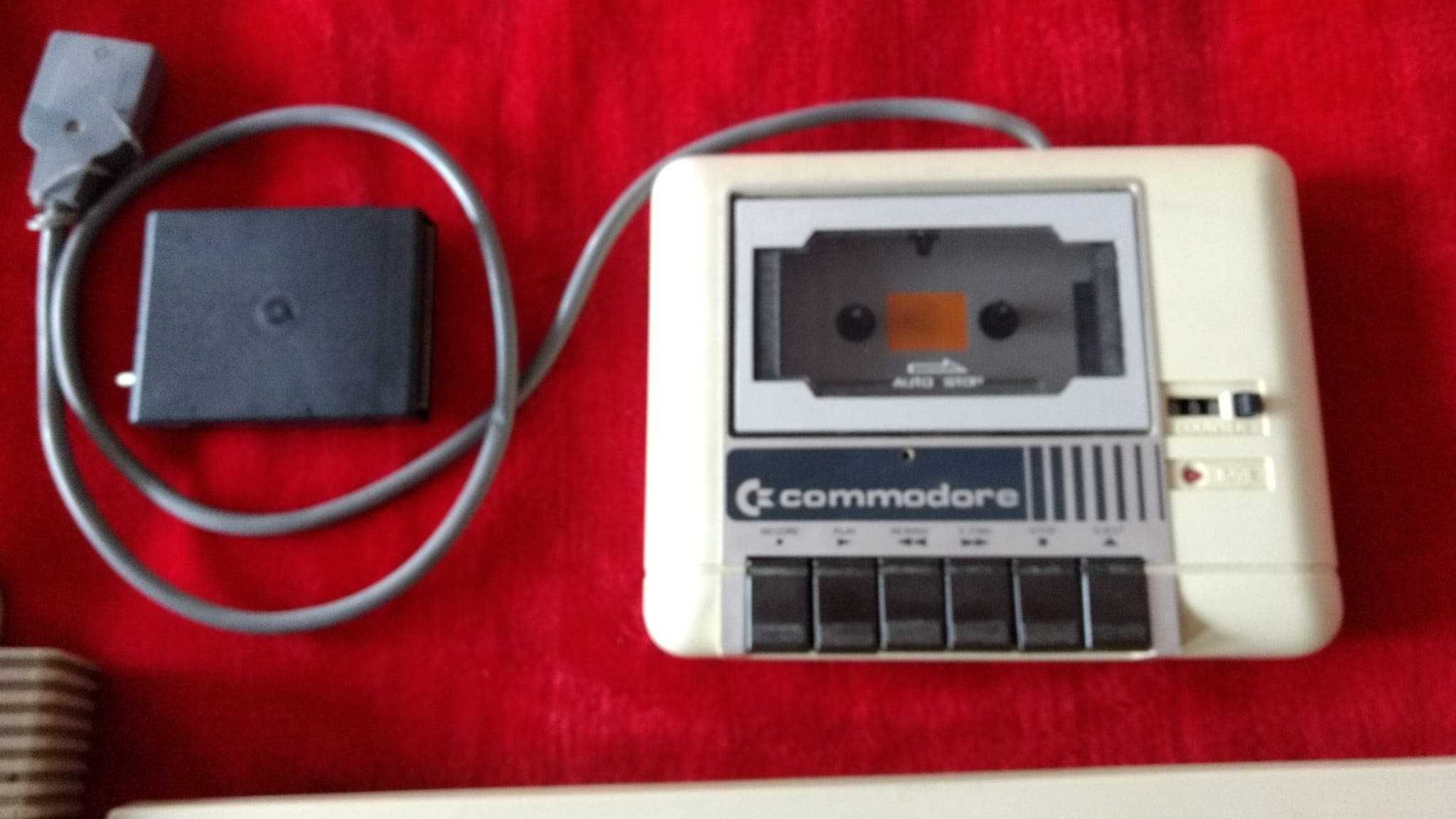 Komputer Comodore c64 komplet jak nowy