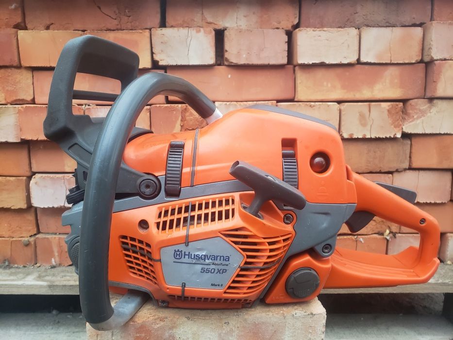 Бензопила Husqvarna 550XP Mark II