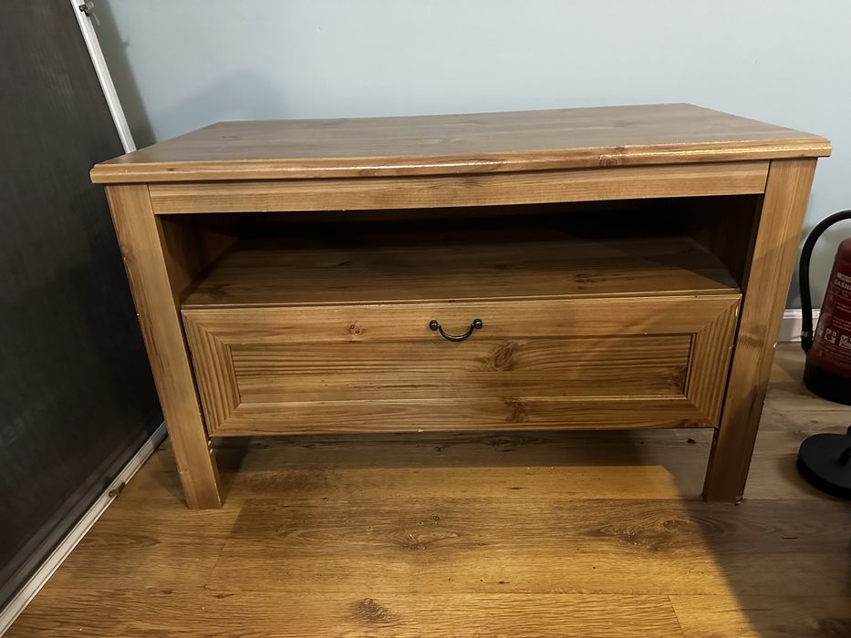 Szafka pod telewizor