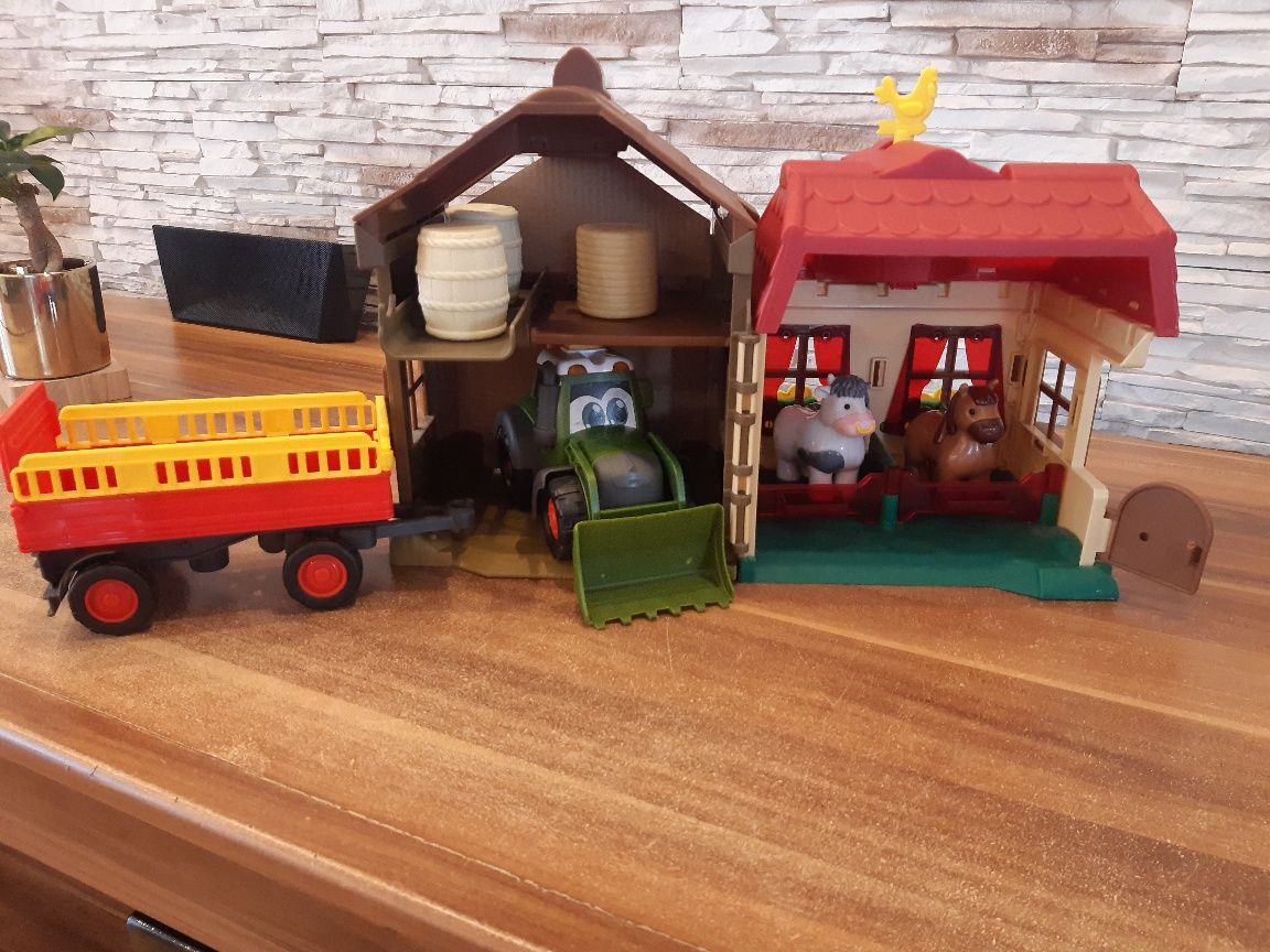 Domek Rolnika/ Dickie Toys/ Farma/Traktor/ przyczepa / zwierzęta