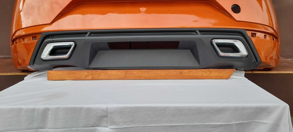 Zderzak tylny Seat Ibiza V FR z dyfuzorem 6F0