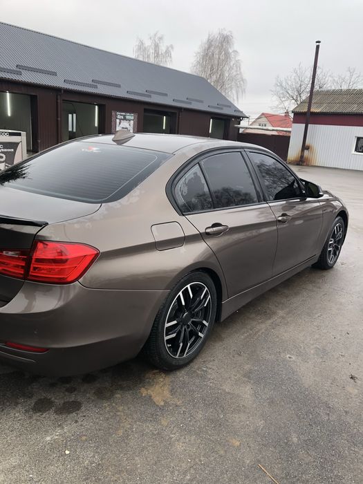 Продам BMW 328i