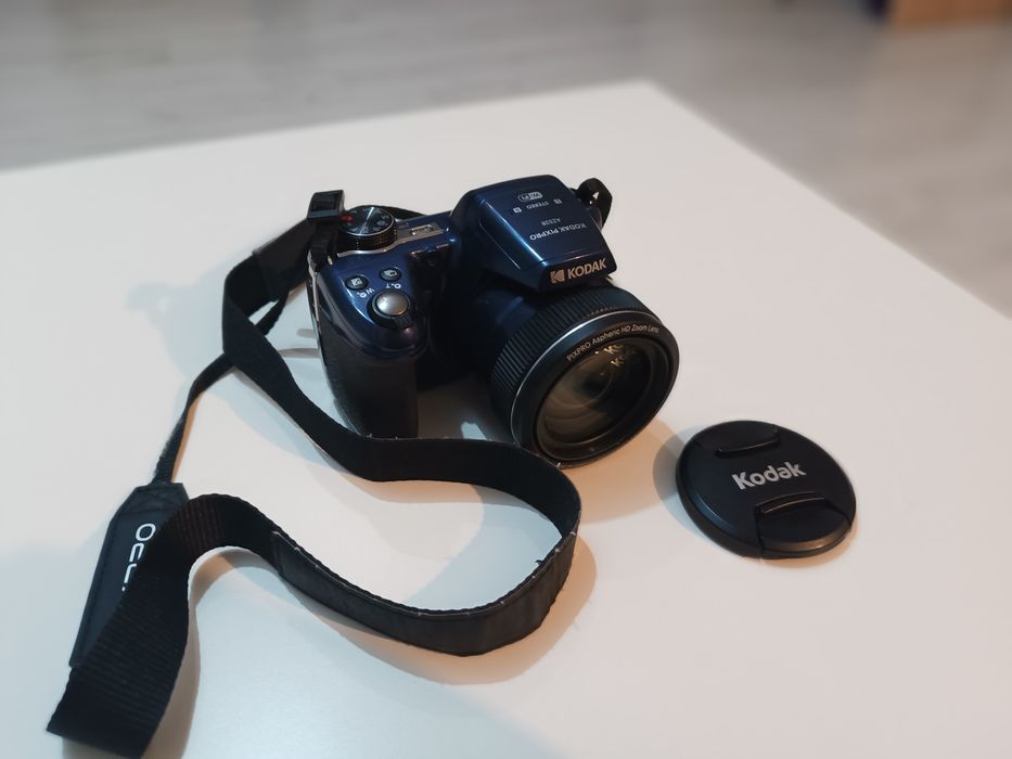 Kodak PixPro AZ528