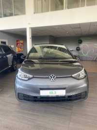 Новий автомобіль Volkswagen ID.3 2023 в автосалоні Мotorni