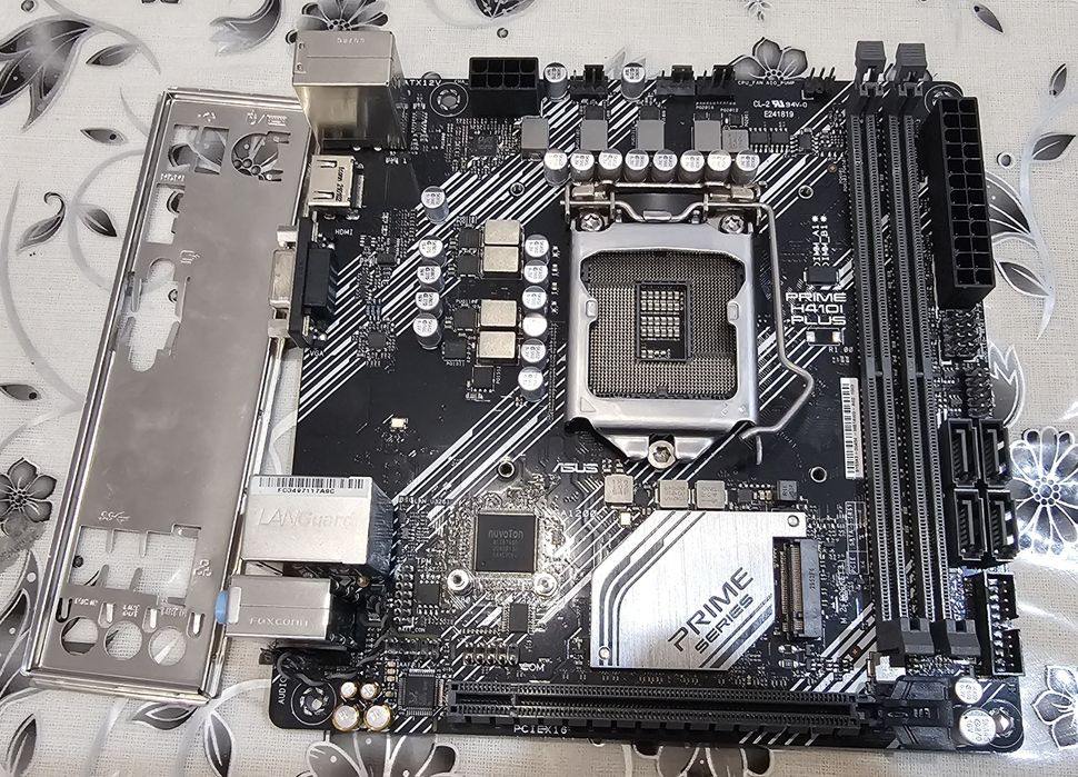 Mini itx S1200 Asus prime h410i  Топчик за свої гроші!