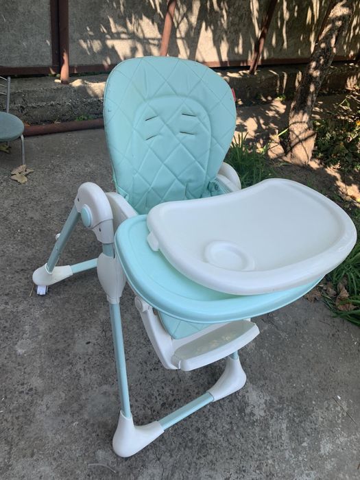 Стол для кормления Carrello