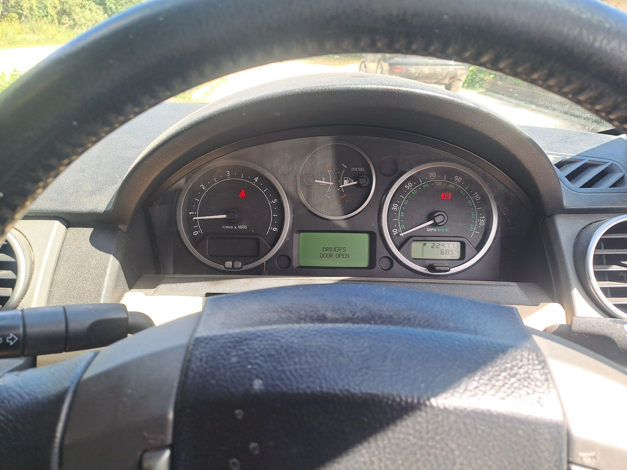 Продам LAND ROVER 2006р.