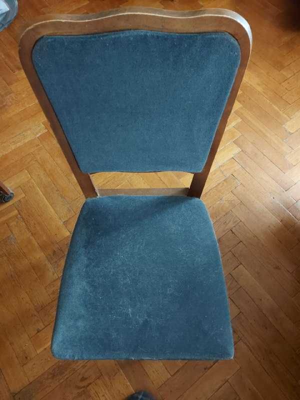 Продам деревянные стулья б/у.