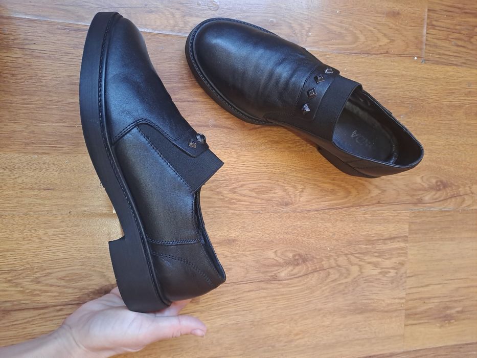 АКЦІЯ. Рр 40 MIDA фірмові шкіряні туфлі лофери на платформі