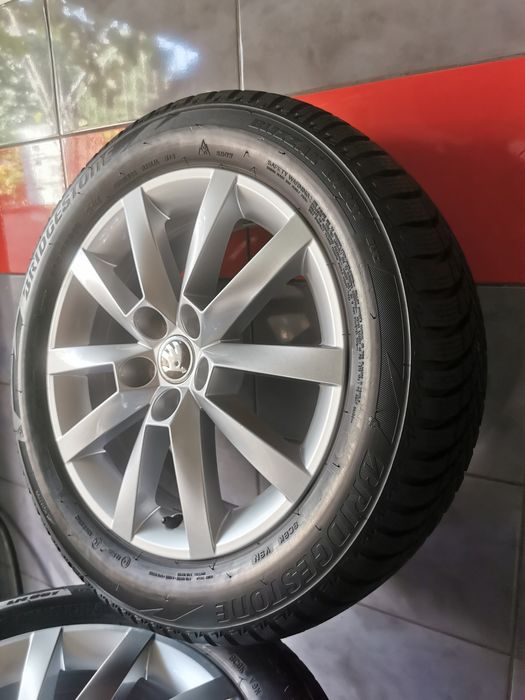 Fabrycznie NOWE Koła zimowe 205/55/16 Bridgestone 5x100 Skoda Rapid Fa