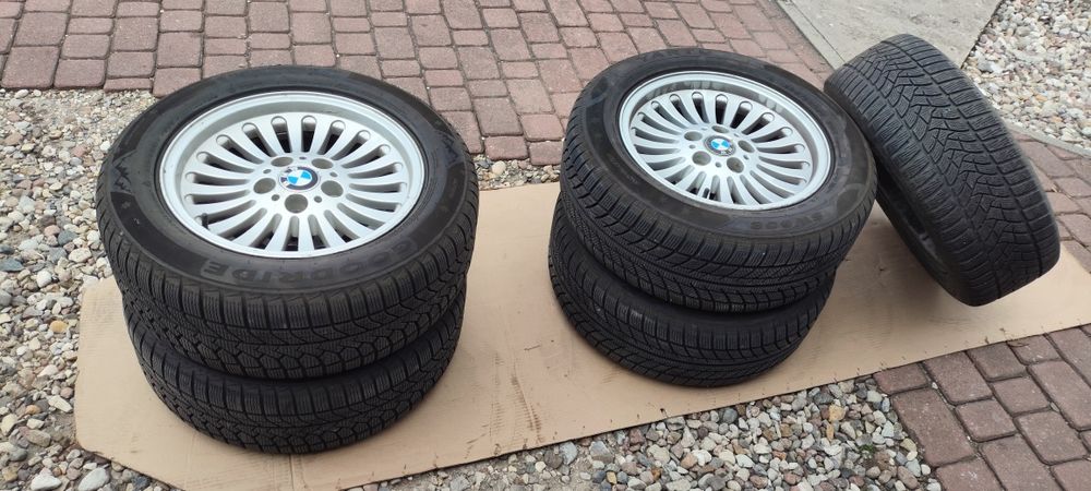 Sprzedam do BMW E39 oryginalne opony zimowe z felgami