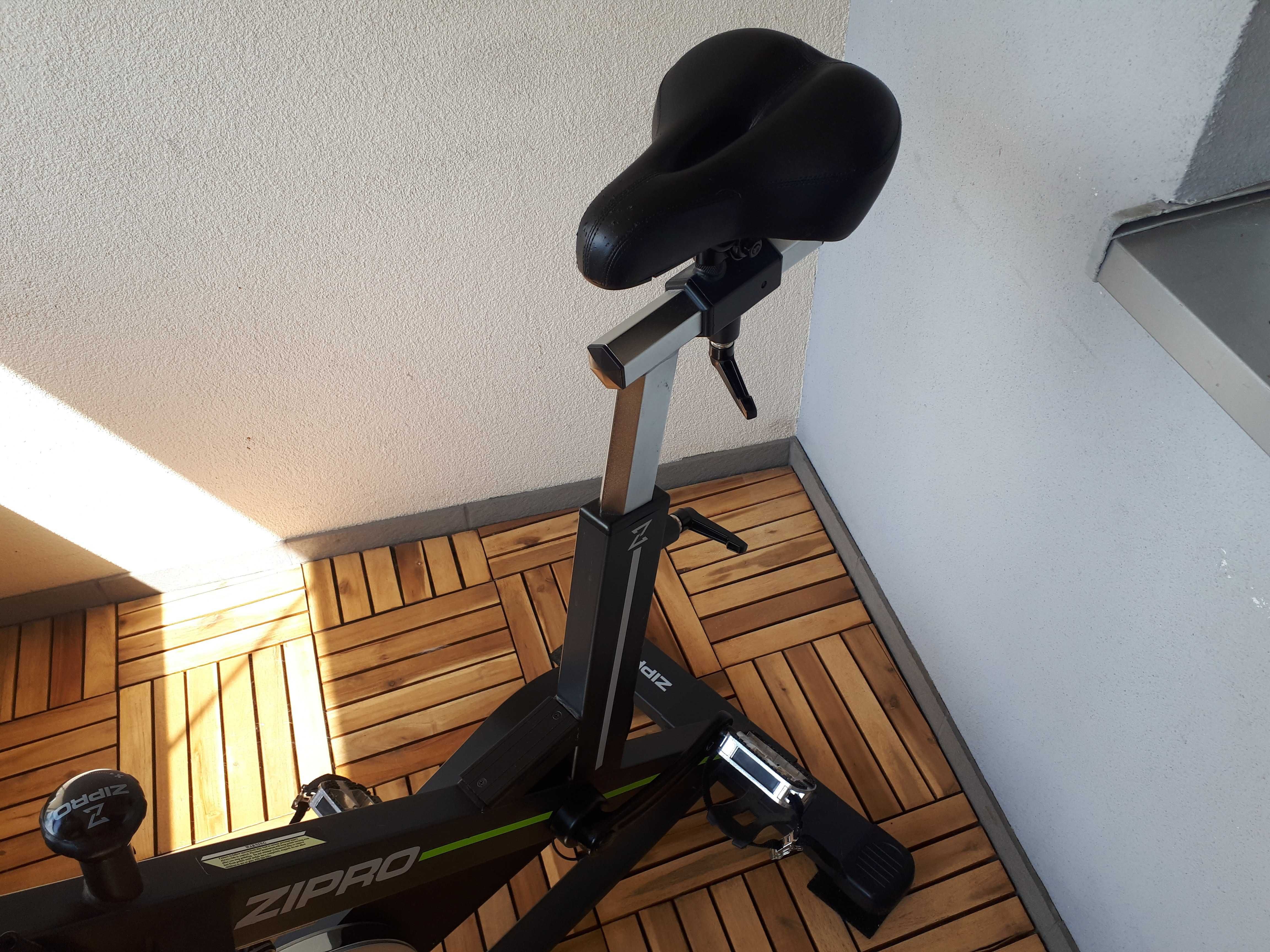 Zipro Dynamite, rower spinningowy, magnetyczny opór
