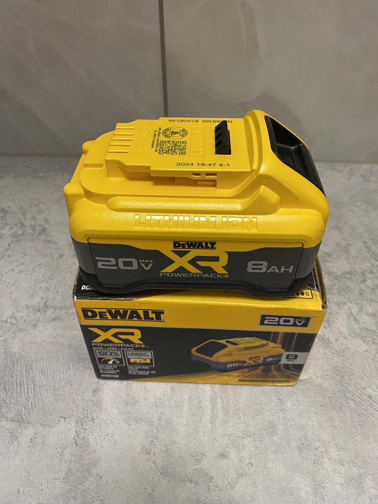 DeWALT ОРИГІНАЛЬНІ НЕ підробка акумуляторні батареї різної ємкості