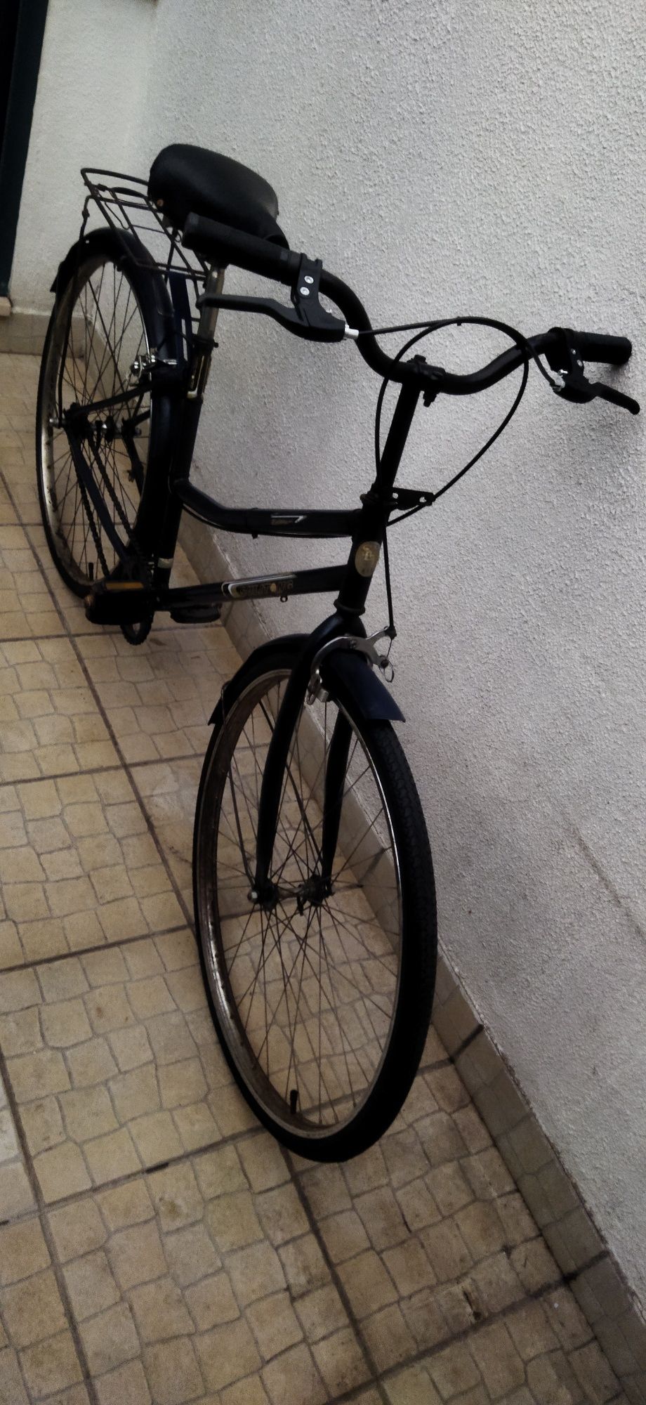 Bicicleta antiga de senhora