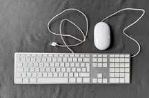 Oryginalna klawiatura membranowa Apple A1243 usb QWERTY US/PL z Myszką