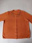 Sweter z aplikacjami