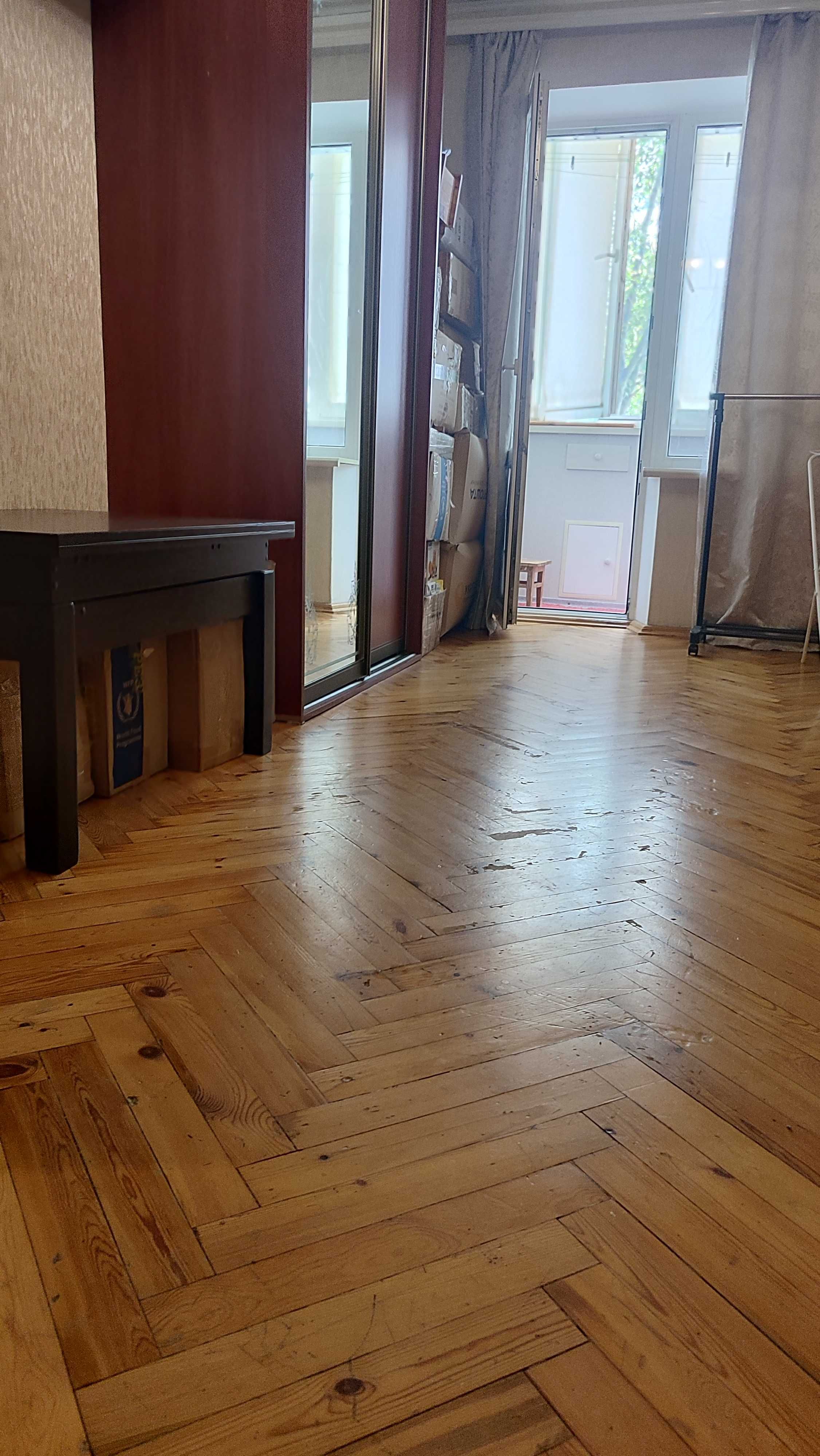 Продам 2х комнатную квартиру. 12 квартал, Гладкова, Казакевича