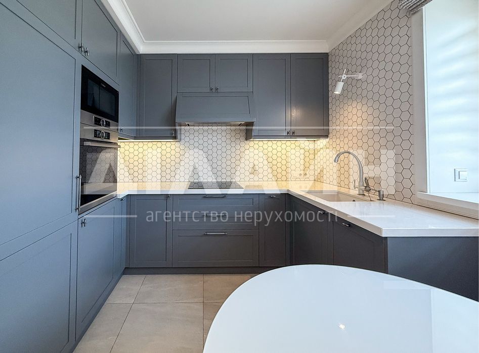 Топова 3х кімн квартира 103 м2 с авторським проектом