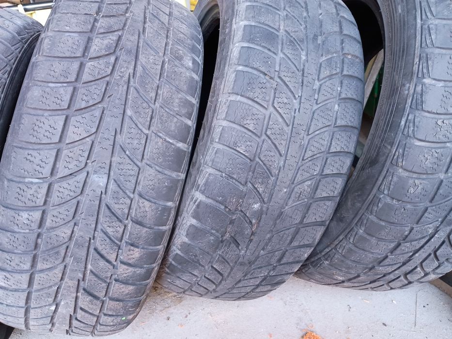 Opony zimowe 205/55 R16 Hankook