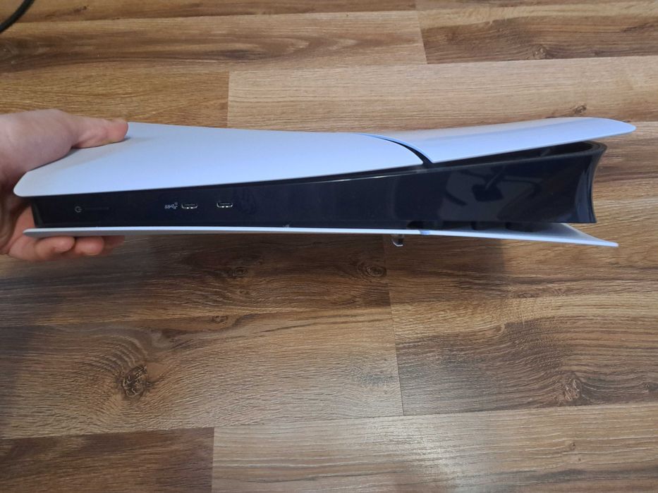 Ps5 slim 1tb digital+ 2 pady