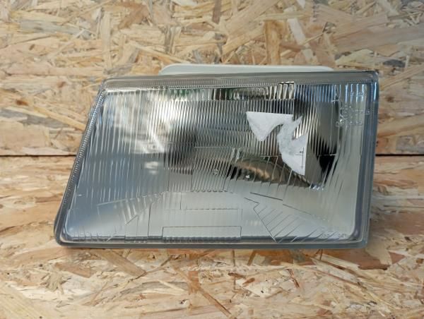 Ótica / farol esquerda PEUGEOT 309 I (10C, 10A)