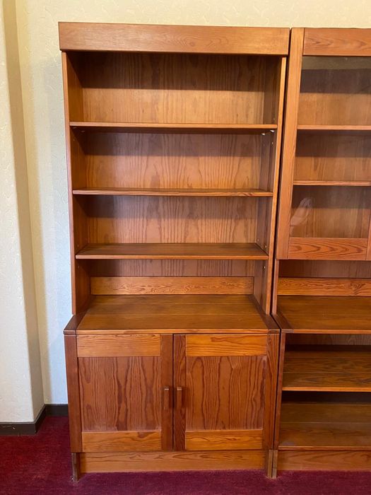 Móveis de sala em pinho maciço