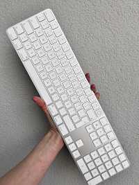 APPLE Magic Keyboard