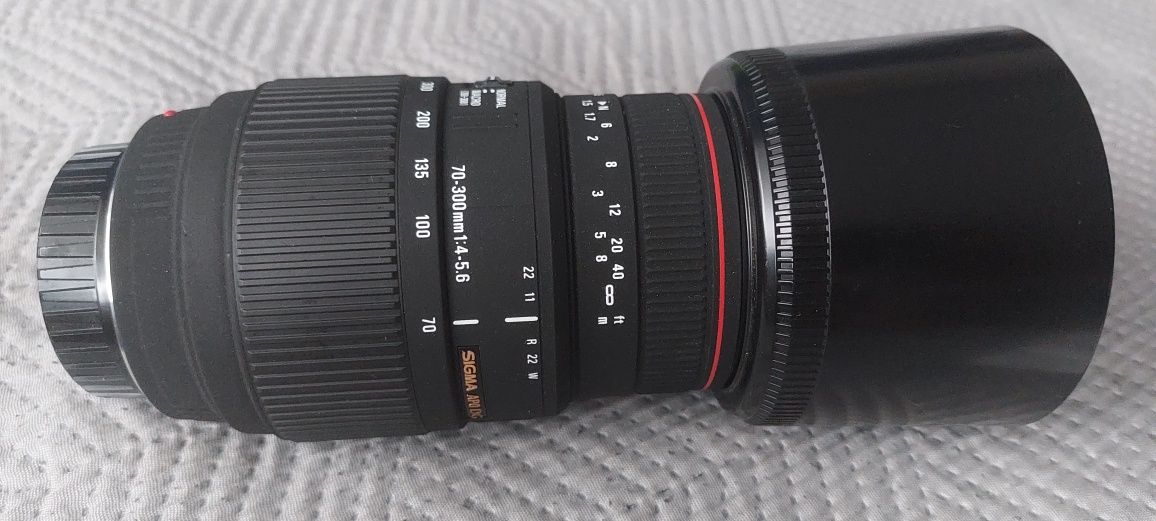 Obiektyw do aparatu Sony Sigma APO  DG 70-300 (Uszkodzony)