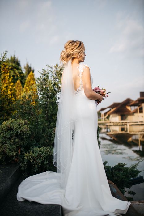 Весільна   сукня