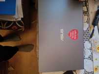 Laptop ASUS do mało używany