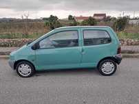 Twingo de 1993 em bom estado