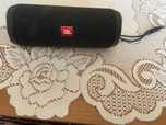Sprzedam głośnik  jbl flip 4