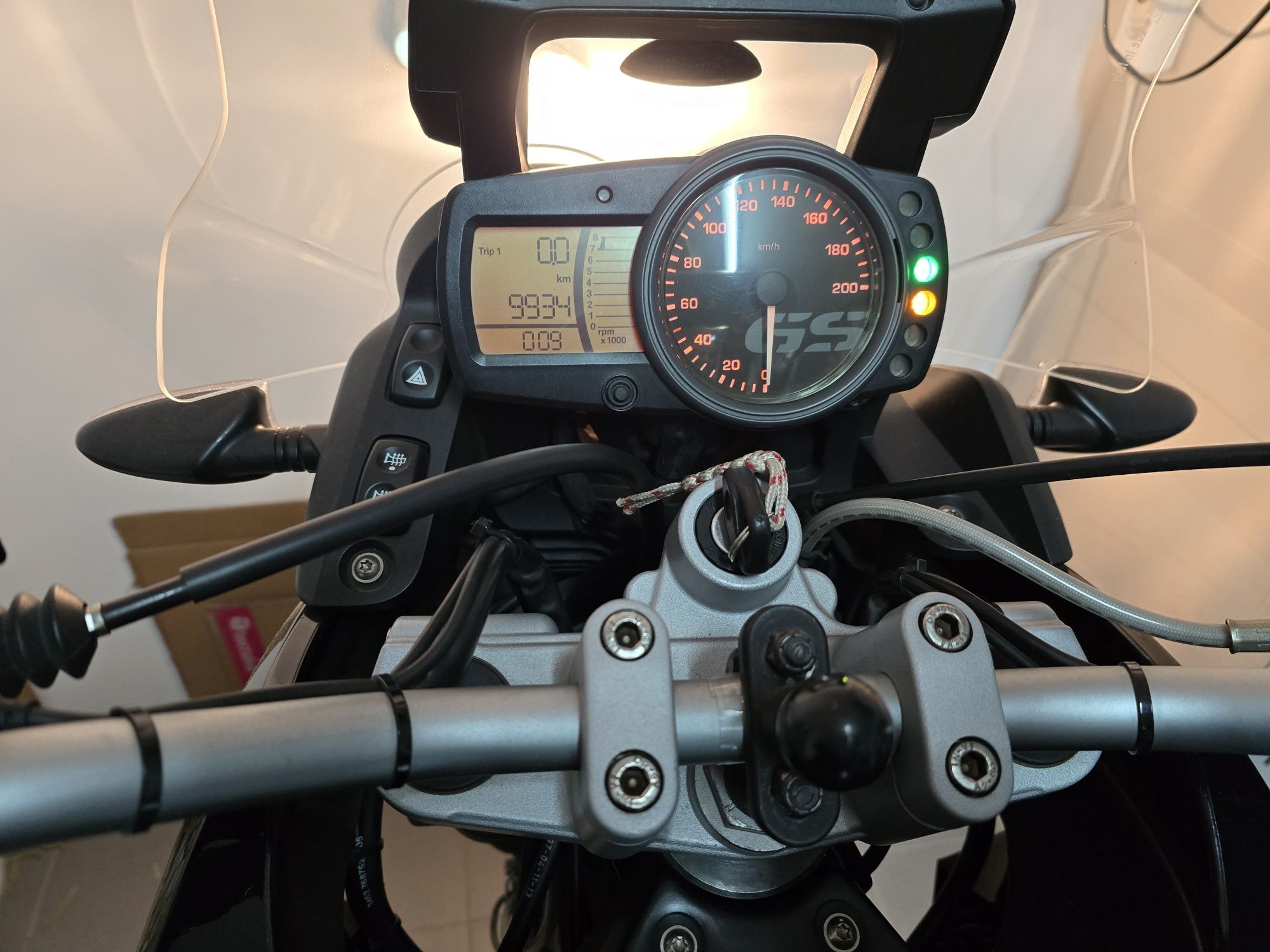 BMW G 650GS  literalmente NOVA