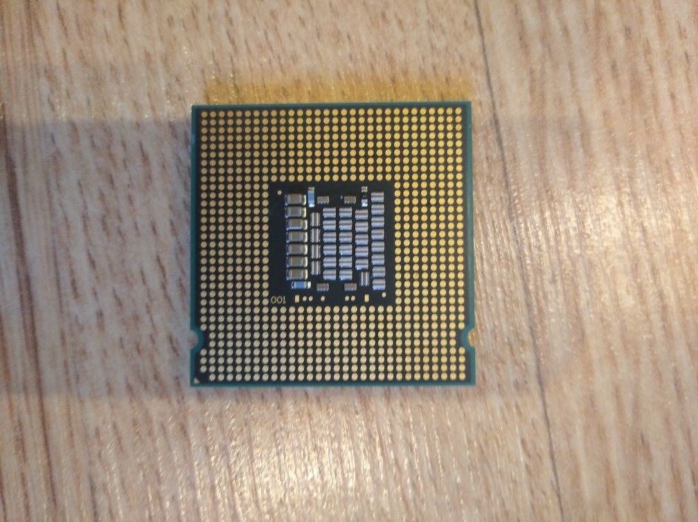 Комплект процессор Intel G1840 / E6550 + кулер