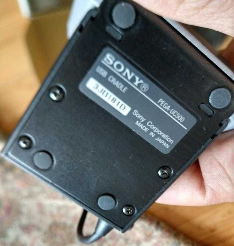 Зарядка для Sony Clie PEGA-UC500 с адаптером переменного тока