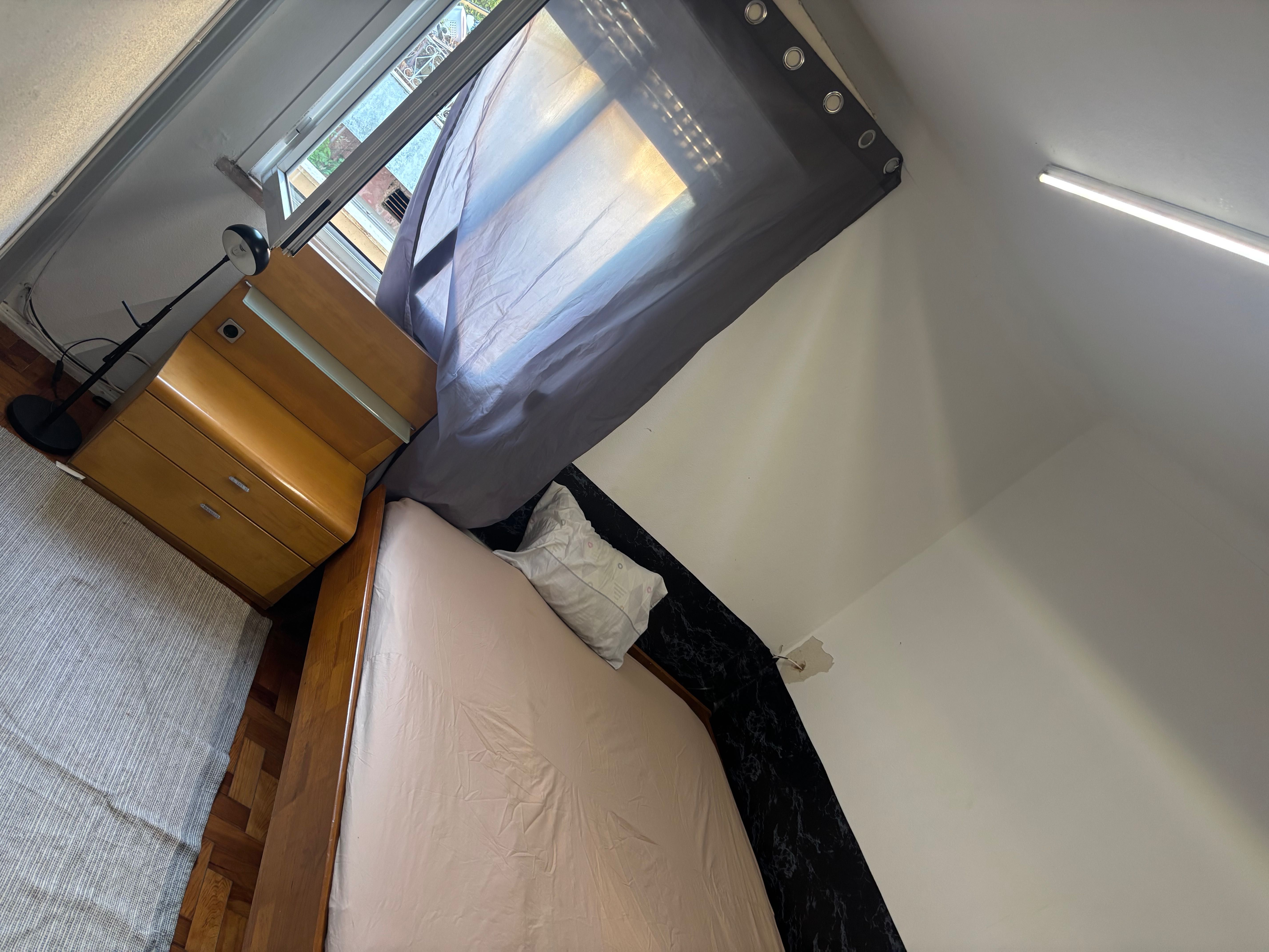 Quarto Rapaz / rapariga somente 1 pessoa