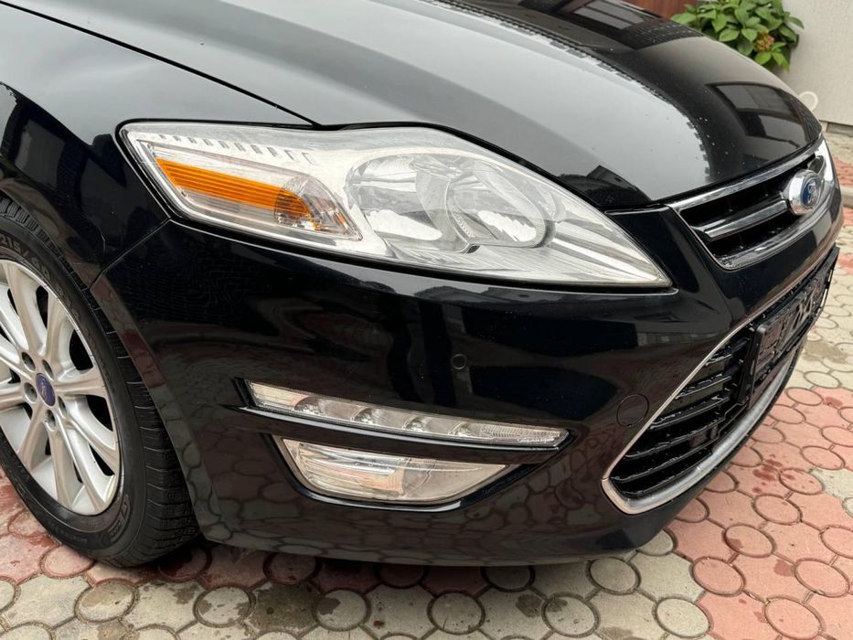 Ford Mondeo4   2013 рік