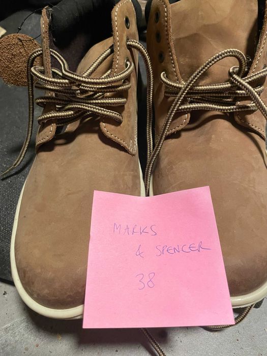 Buty dziecięce - Różne marki i rozmiary (39, 38, 31, 35, 36, 40)