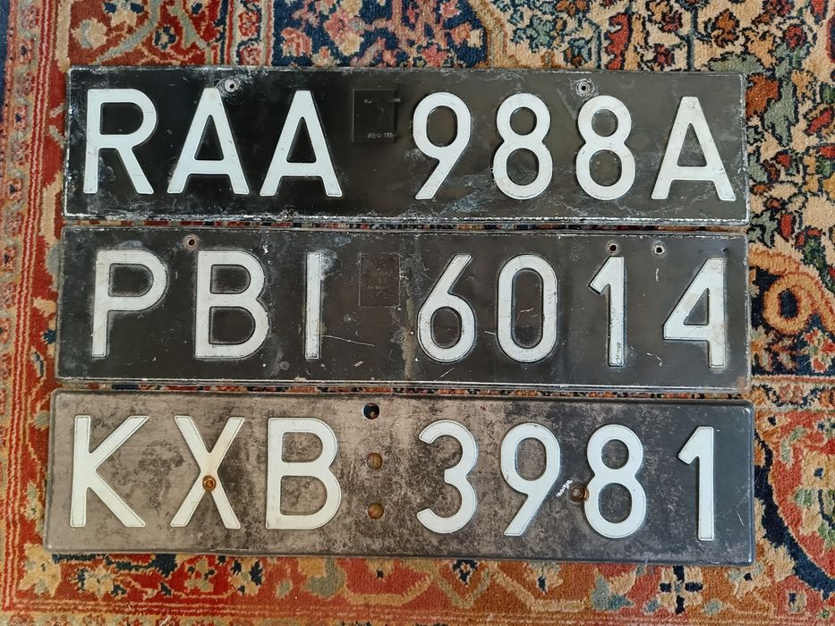 Tablice rejestracyjne kolekcjonerskie Polskie czarne lata 90 PRL