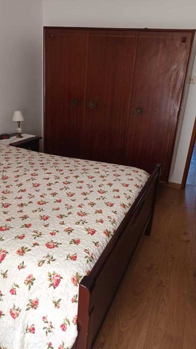 Mobília de Quarto Adulto Vintage