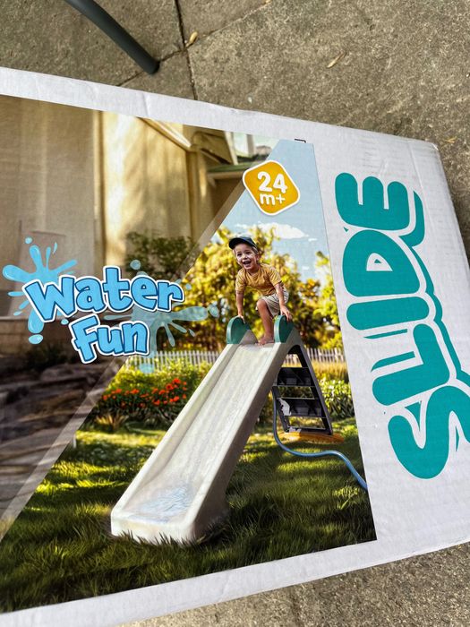 Zjeżdżalnia dla dziecka