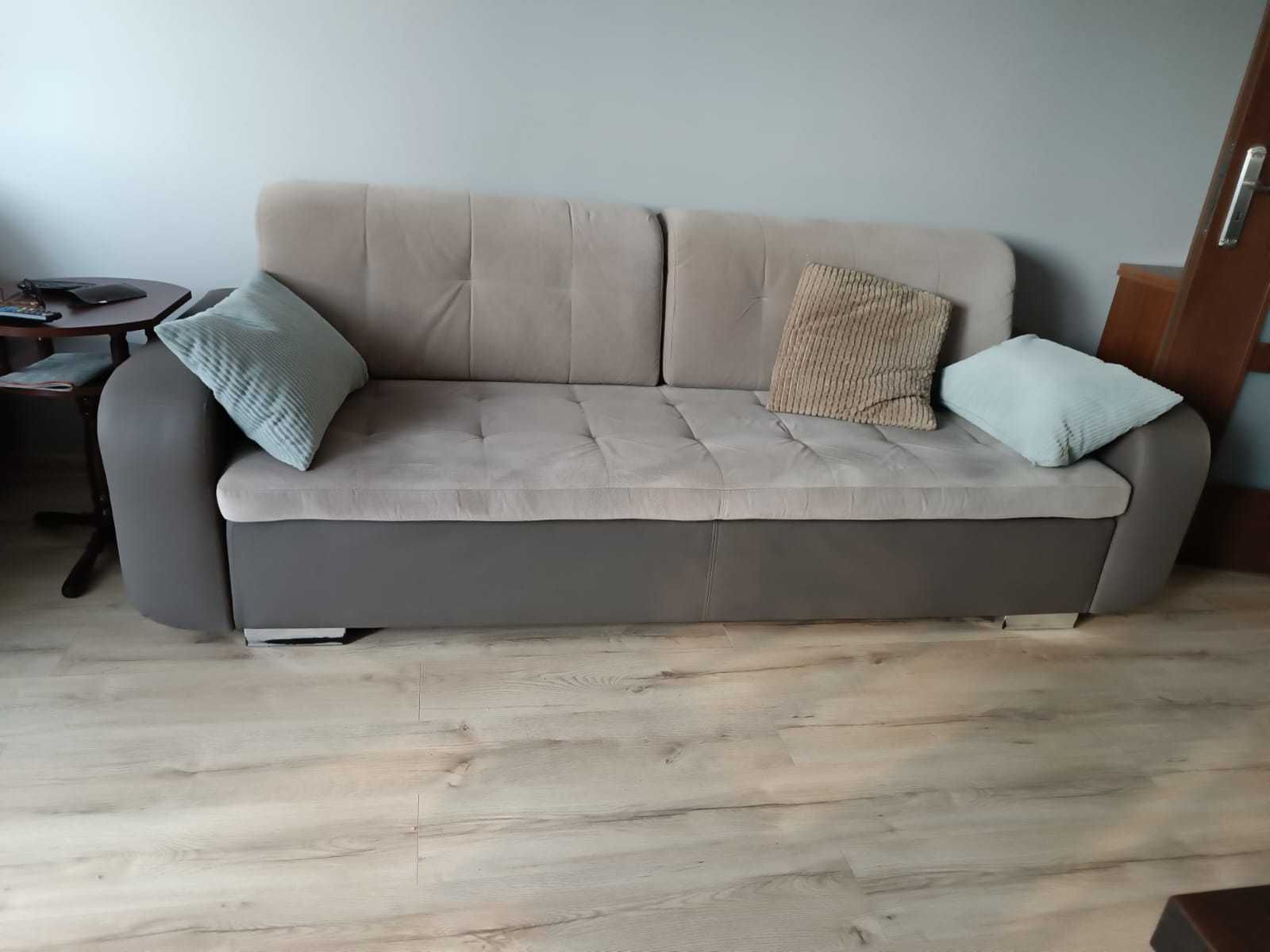 kanapa rozkładana + fotel gratis