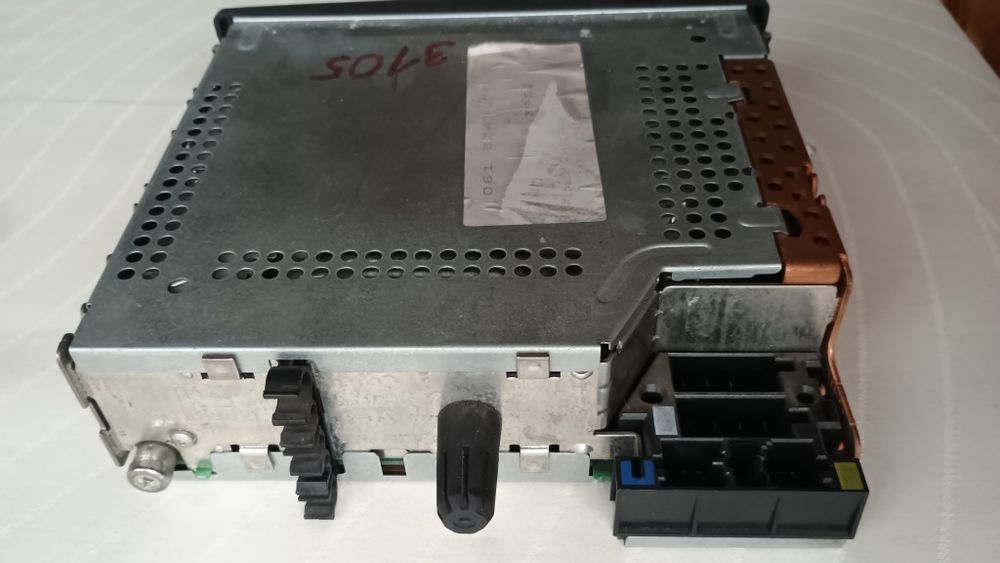 Renault Radioodtwarzacz radio CD TUNER List plus kod