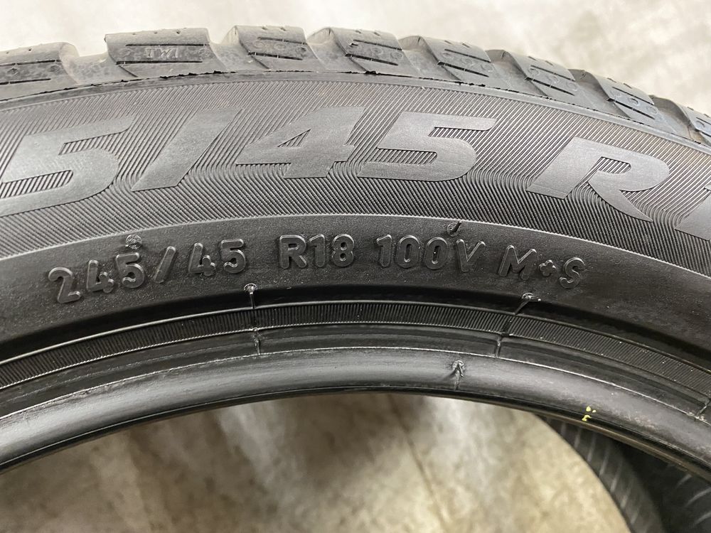 245/45R18 100V Pirelli Sottozero 3 * MO 19rok